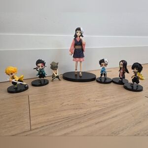 DEMON SLAYER | Anime Character Figurine Set